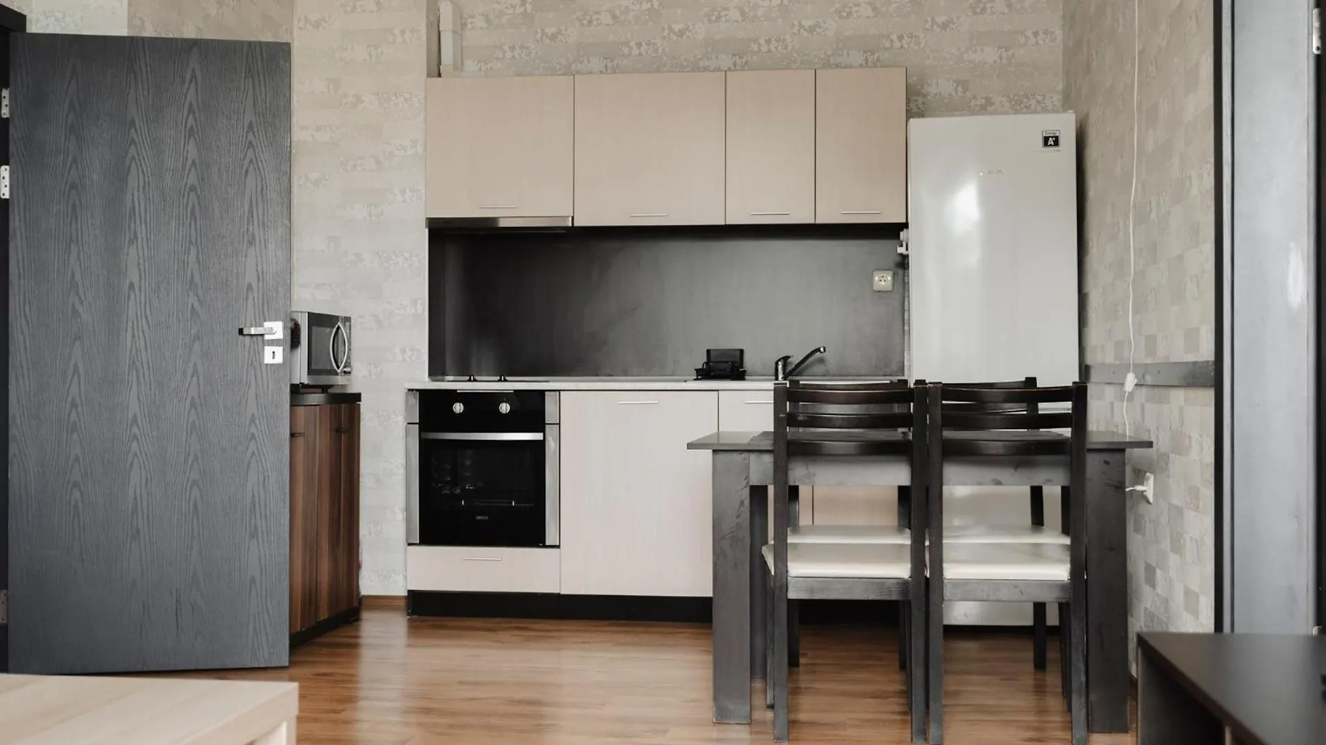 Yalta Apartment Golden Sands