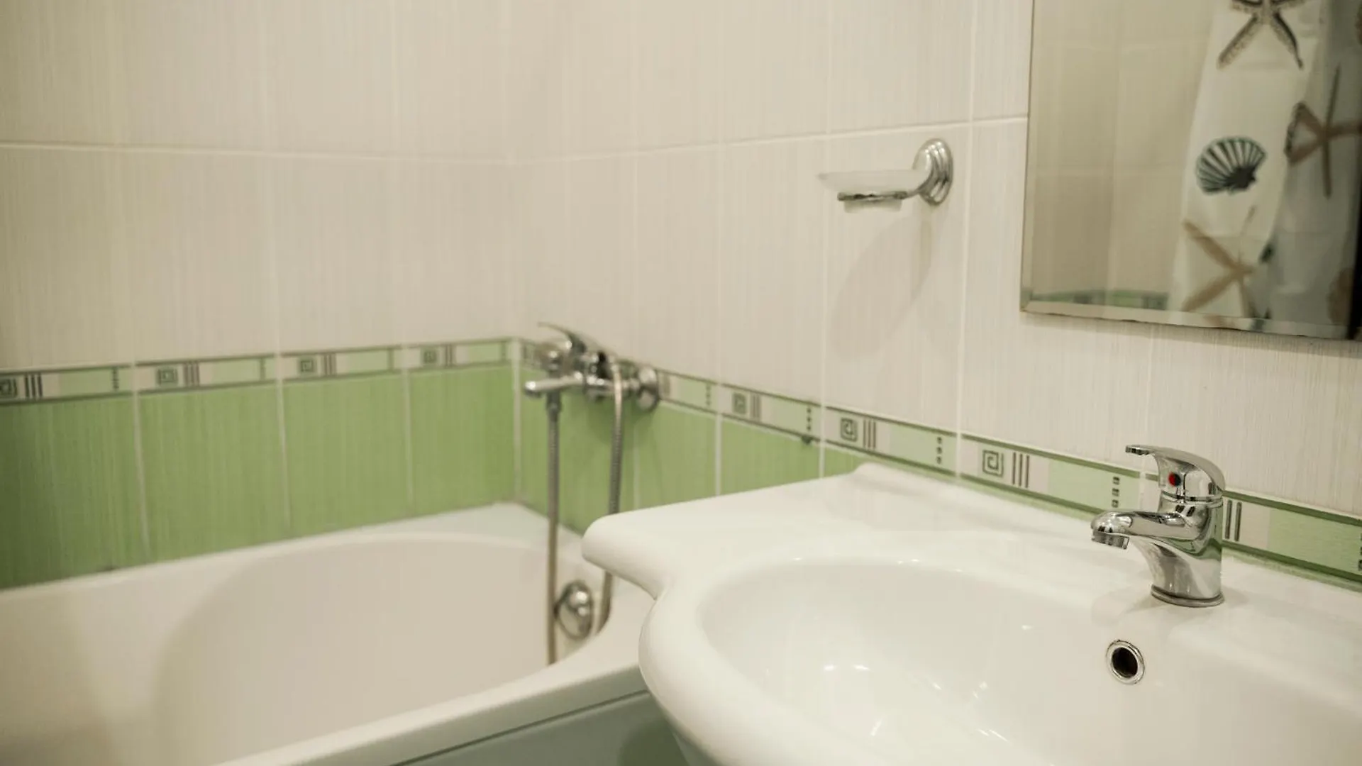 Yalta Apartment Golden Sands