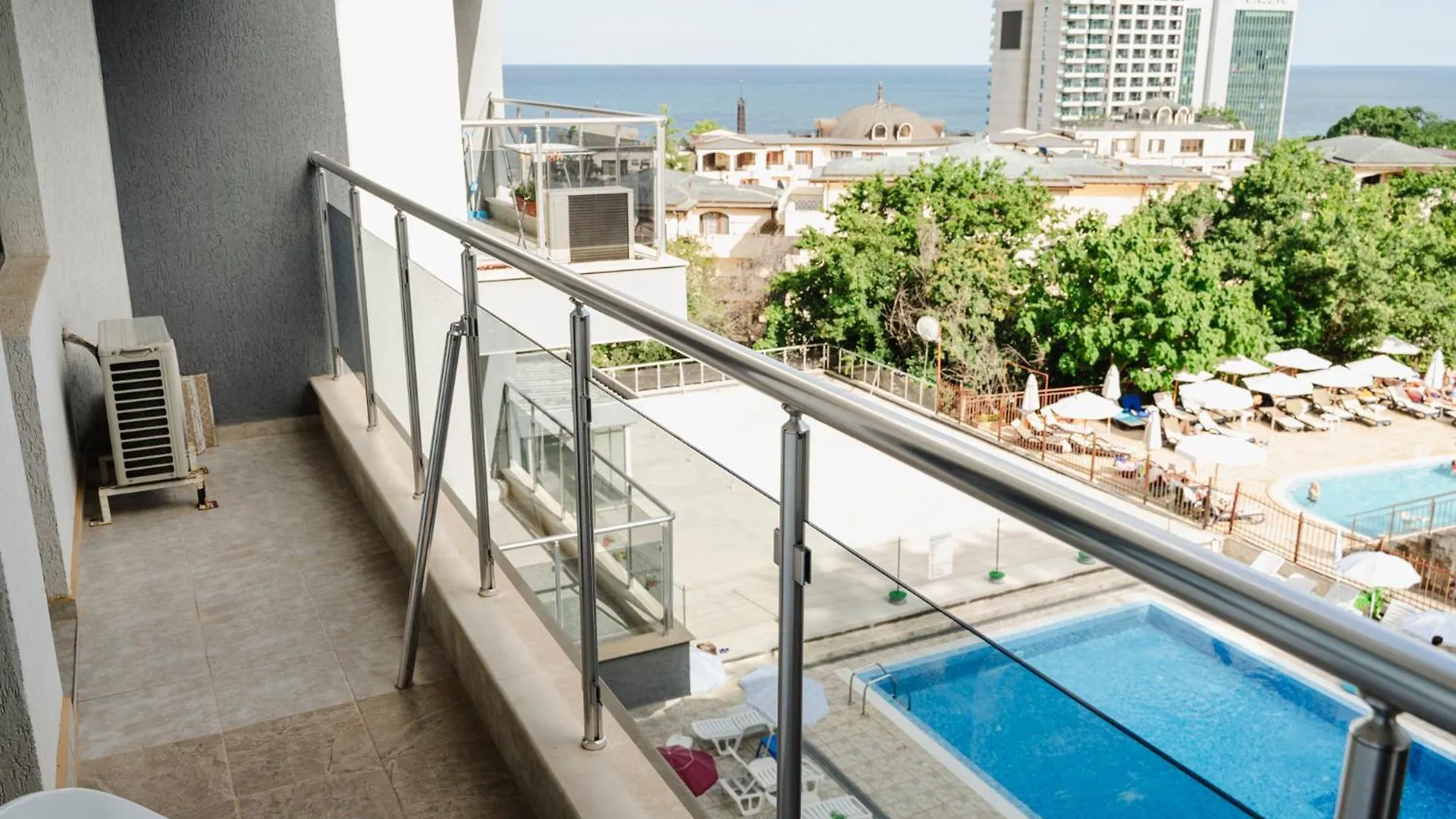Yalta Apartment Golden Sands